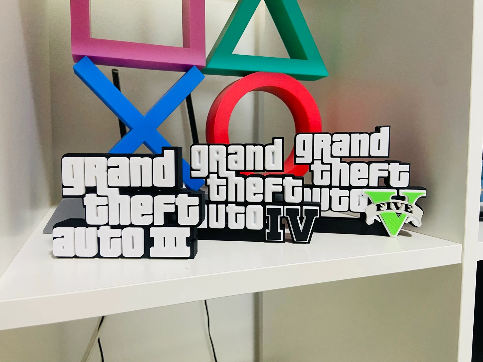 GTA - Lote de Placas Decorativas (III, IV e IV)